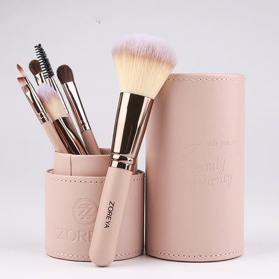 Makeup brush set.